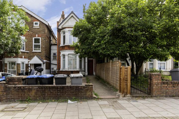 Modern Apartment Church Road, Harlesden
